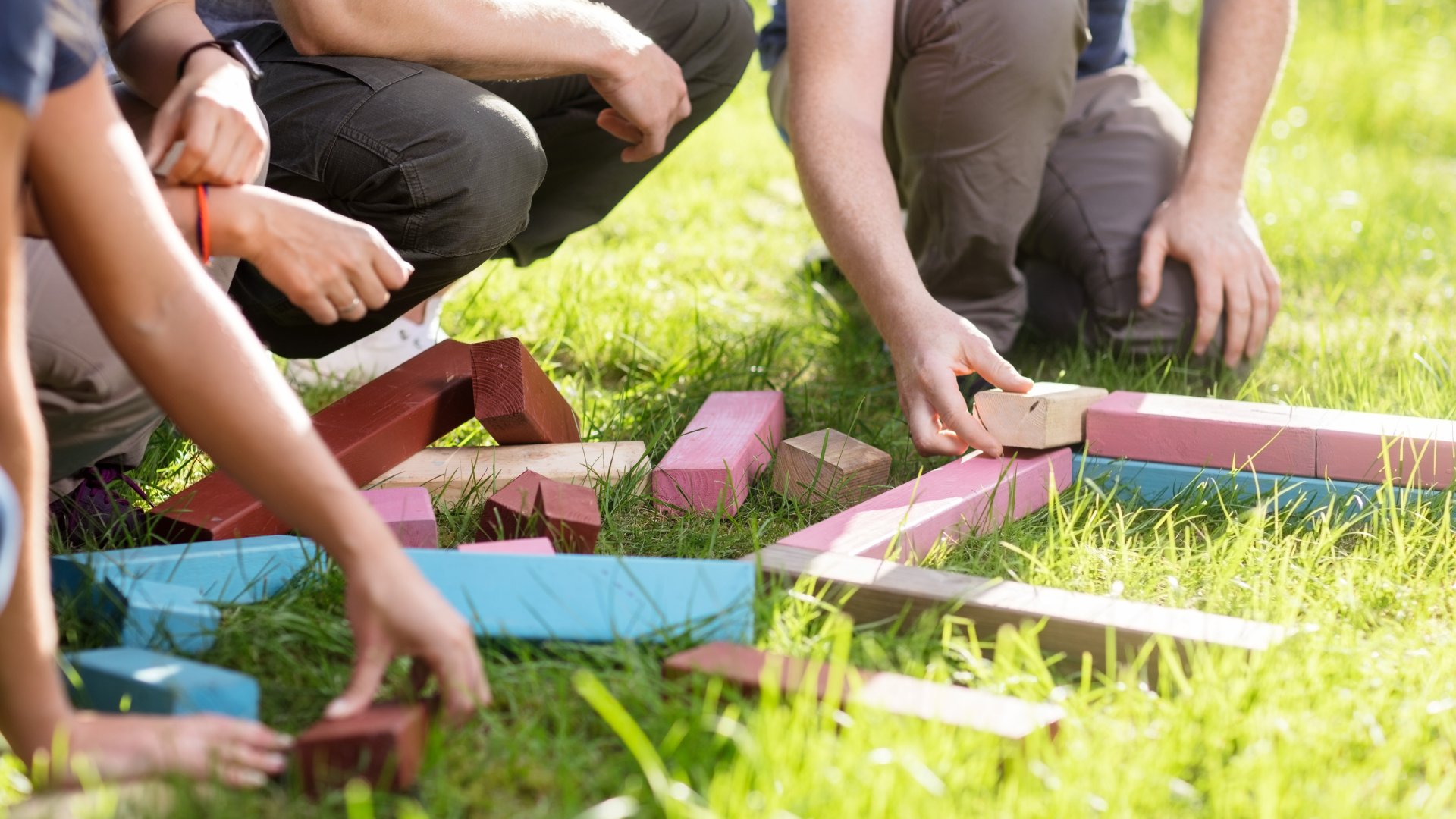 Ahhoz, hogy észrevegyenek, kitűnj a nagy tömegből, mindig kicsit a konkurenciád előtt kell járnod. Igaz ez a SEO technikákra, a  Ezért érdemes 360-as videókat és képeket is használnod marketingstratégiádban
