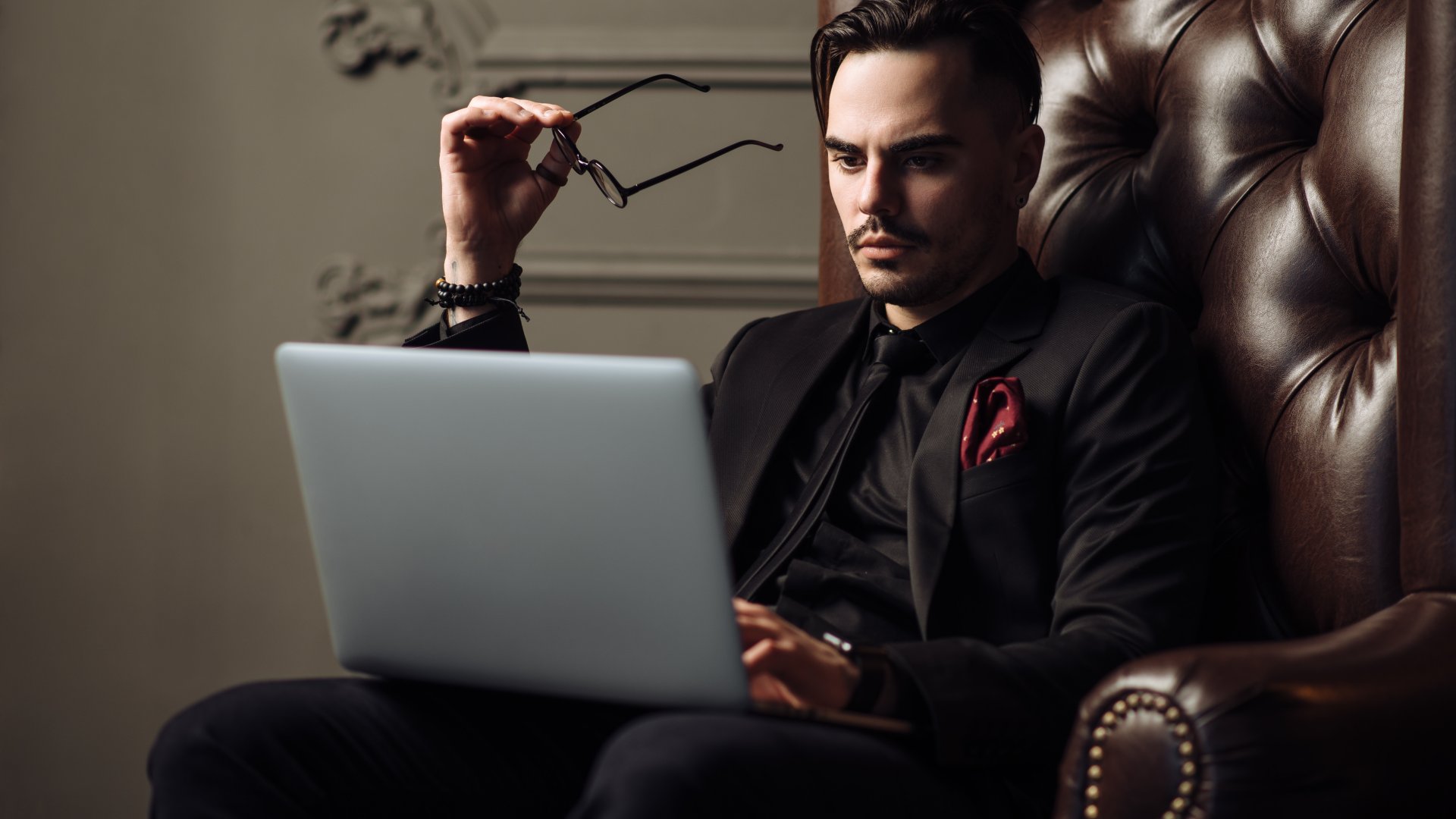 8 SEO trend, amit lehetetlen lesz figyelmen kívül hagyni 2018-ban. Keresőmarketing trendek. Hogyan lehet weboldalam az első a Google találati listáján? Mit kell tennem ezért, és miben segíthet a keresőmarketing vagy a SEO? Melyek azok az újdonságok, melyek 2018-ban megváltoztatják a keresőoptimalizálás és az online marketing alapjait? Mutatjuk!