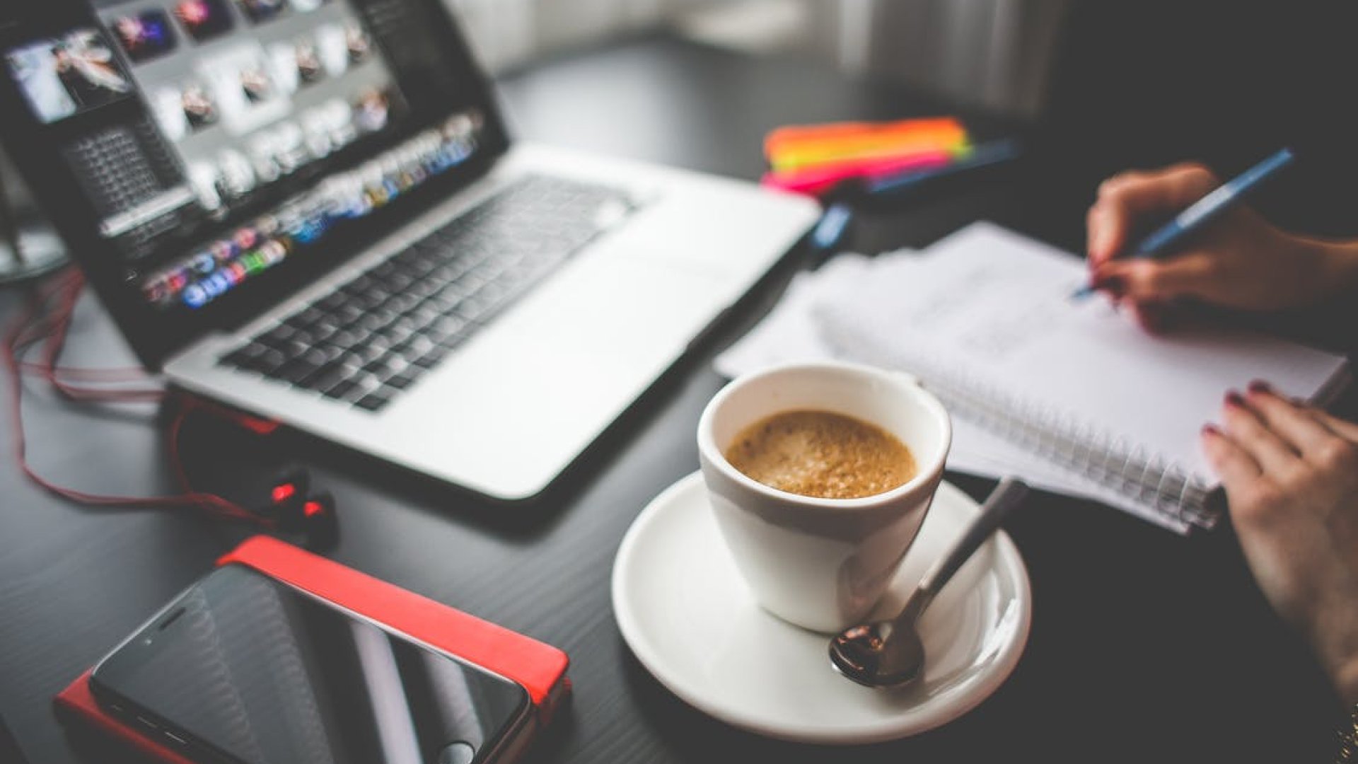 A Forbes angol oldala összeírta, melyek szerintük azok az online marketing trendek, melyek 2018-ban meghatározóak lesznek. Áttek 2018 legfontosabb online marketing trendjei