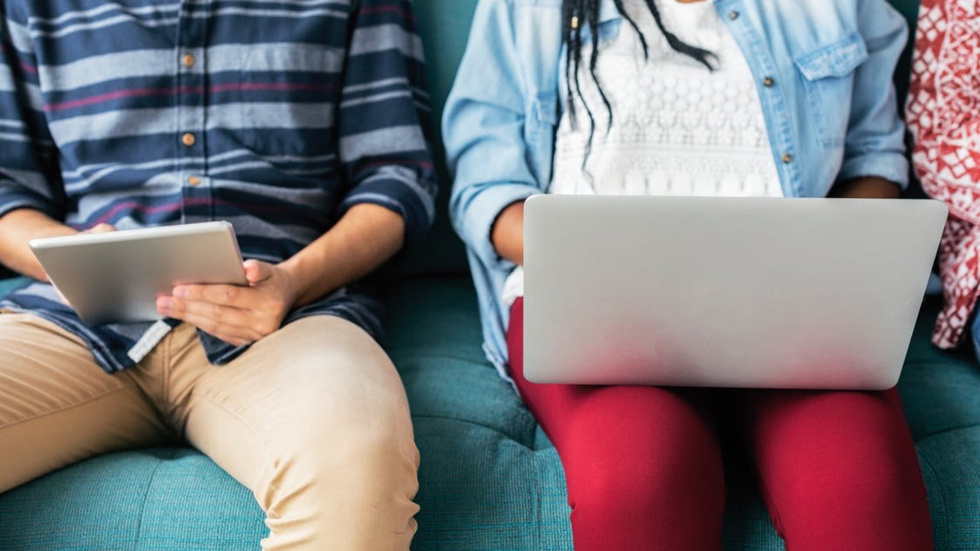 Hogyan küldhetsz törvényesen hírlevelet 2018-ban? Melyek az email marketing szabályai, melyet be kell tartanod? Megmutatjuk, mit Hogyan küldhetsz törvényesen hírlevelet 2018-ban? Melyek az email marketing szabályai, melyet be kell tartanod? Megmutatjuk, mit kerülj el, mi az amit csinálhatsz, és mi az amit mindenképpen csinálnod kell, azért, hogy törvényes és eredménye legyél!