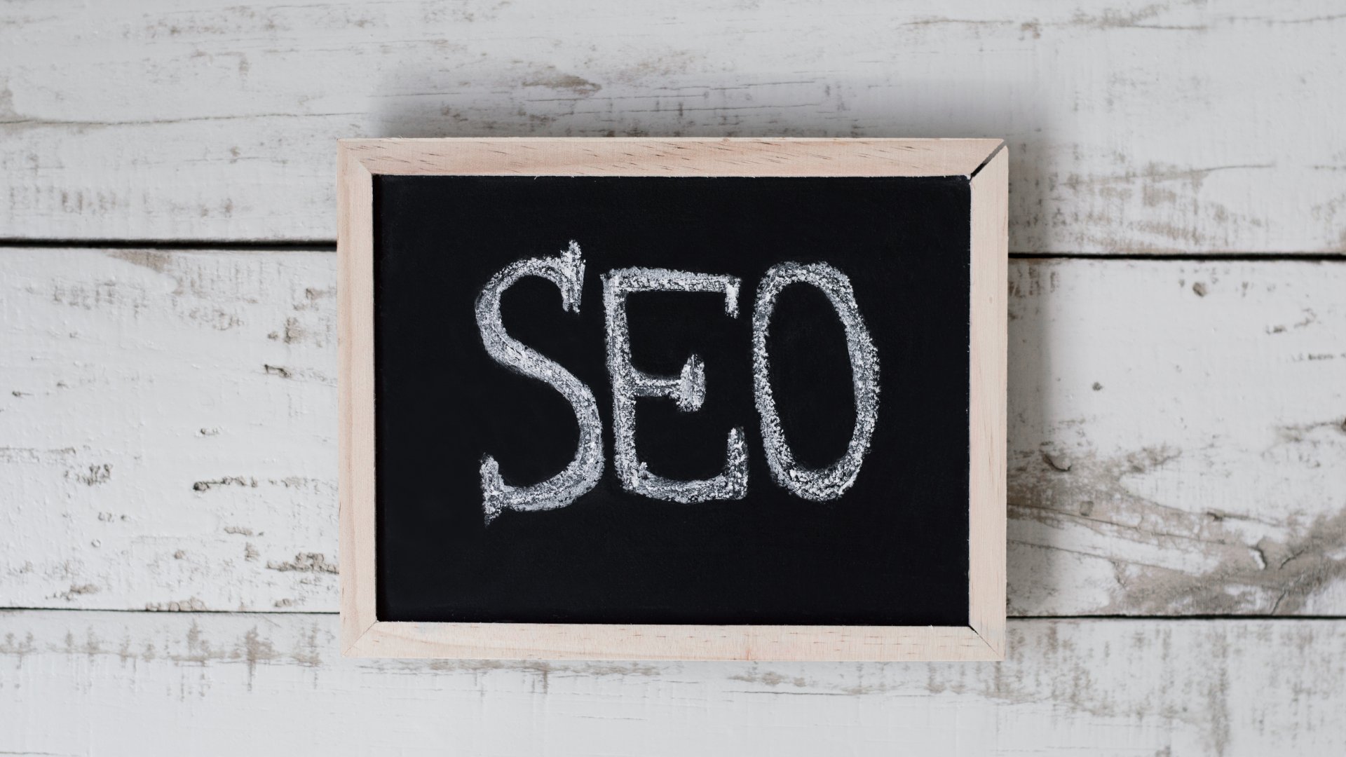 8 bizonyítottan hatékony SEO (keresőoptimalizálás) stratégia A SEO azaz a keresőoptimalizálás az egyik legfontosabb online marketing stratégia. Az alábbi tanácsok segíthetnek egy hosszú távon is hatékony SEO rendszer kiépítésében.