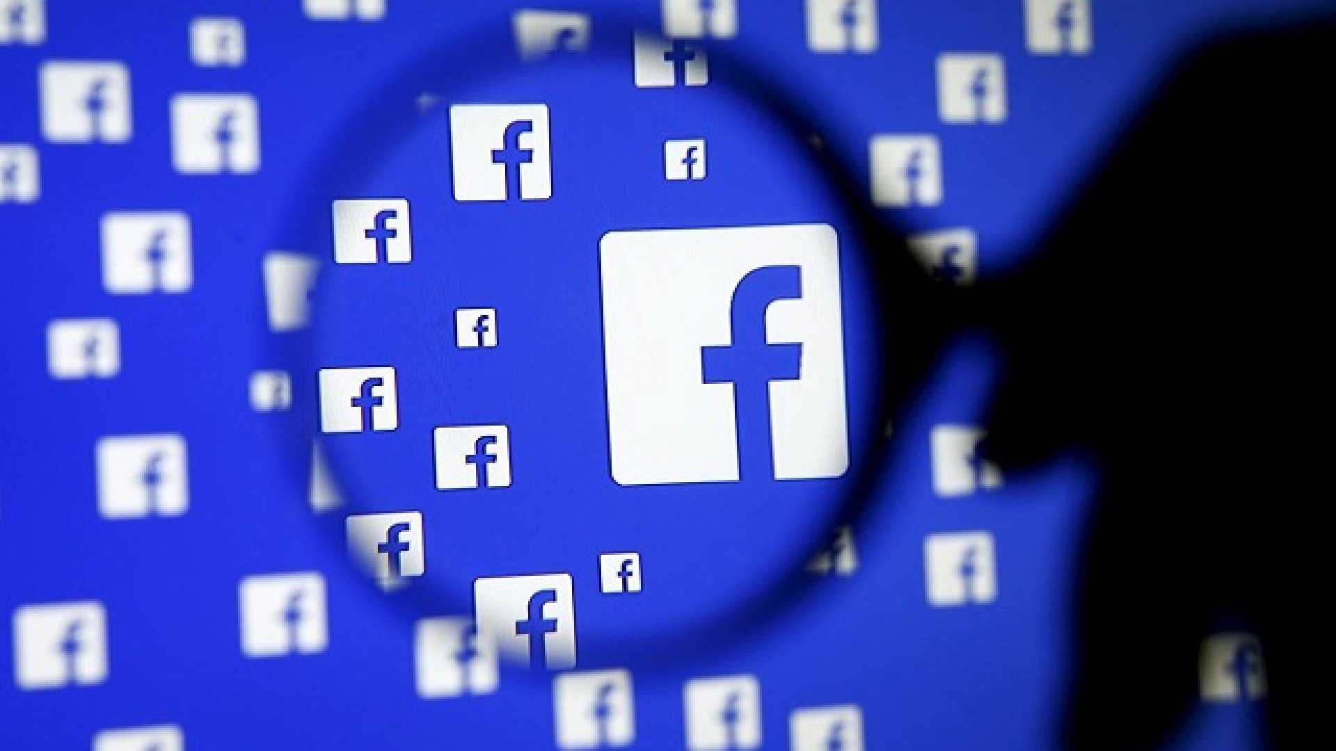 Mindent tud rólunk a legnagyobb közösségi oldal A Facebook nem felejt