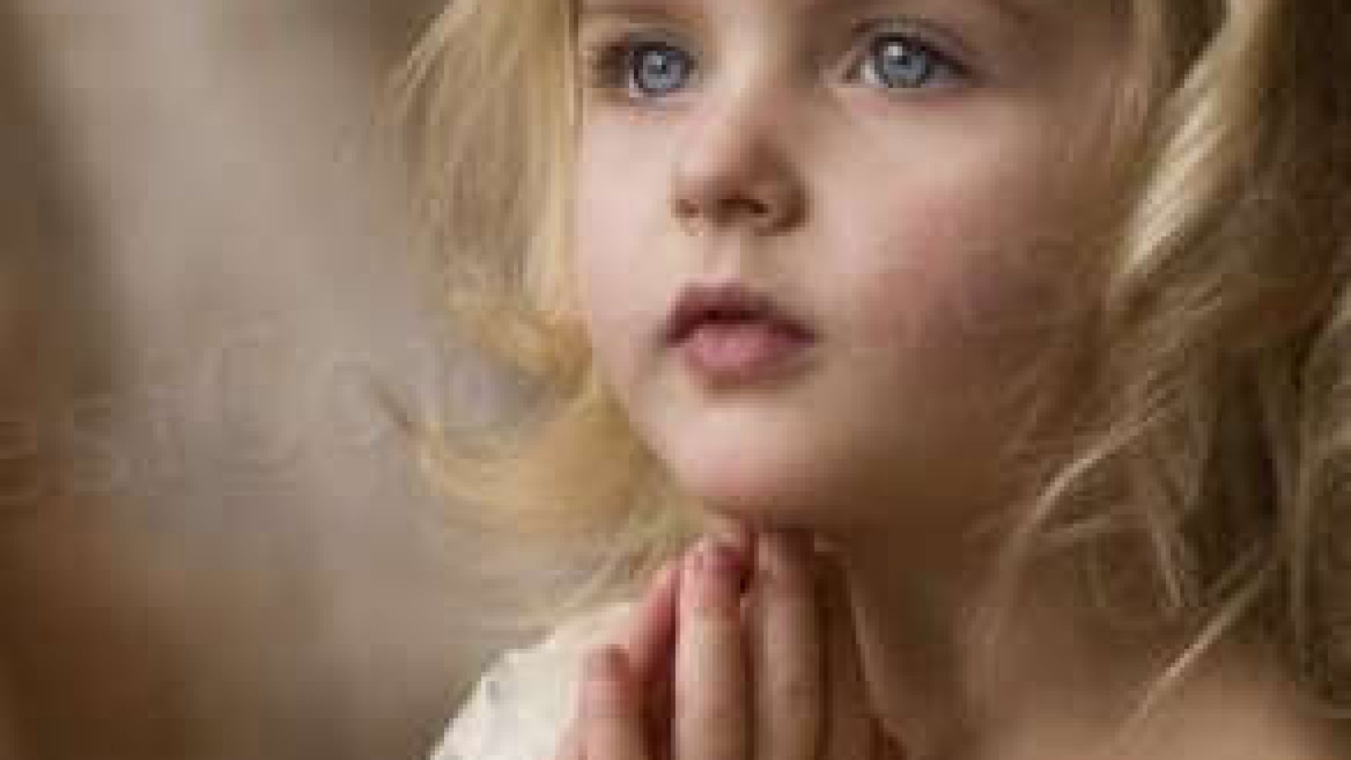 Az elveszett gyermek megtalálása a Facebook segítségével – amikor a közösségi média segít! 