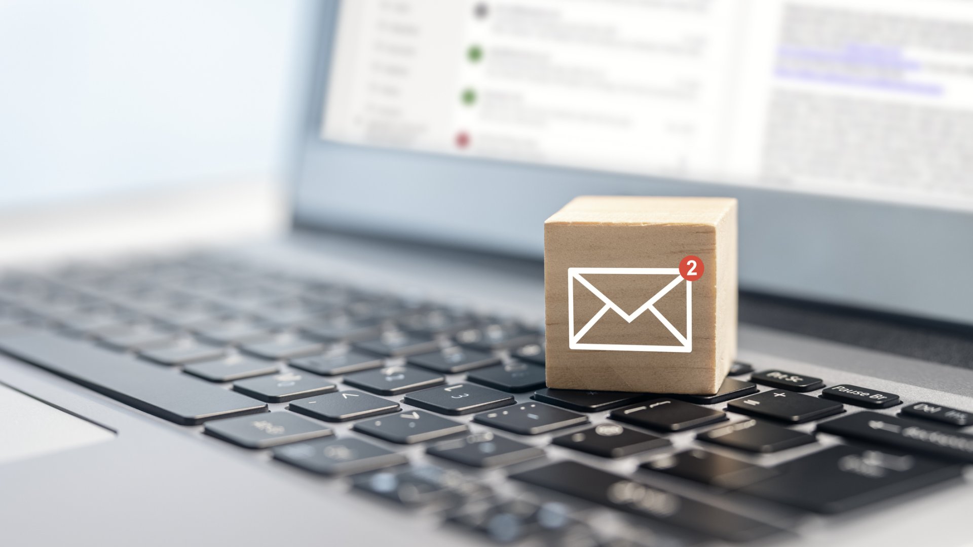 Hírlevél marketing: így készíts olyan hírlevelet, amit az emberek valóban elolvasnak Hírlevél marketing: így készíts olyan hírlevelet, amit az emberek valóban elolvasnak