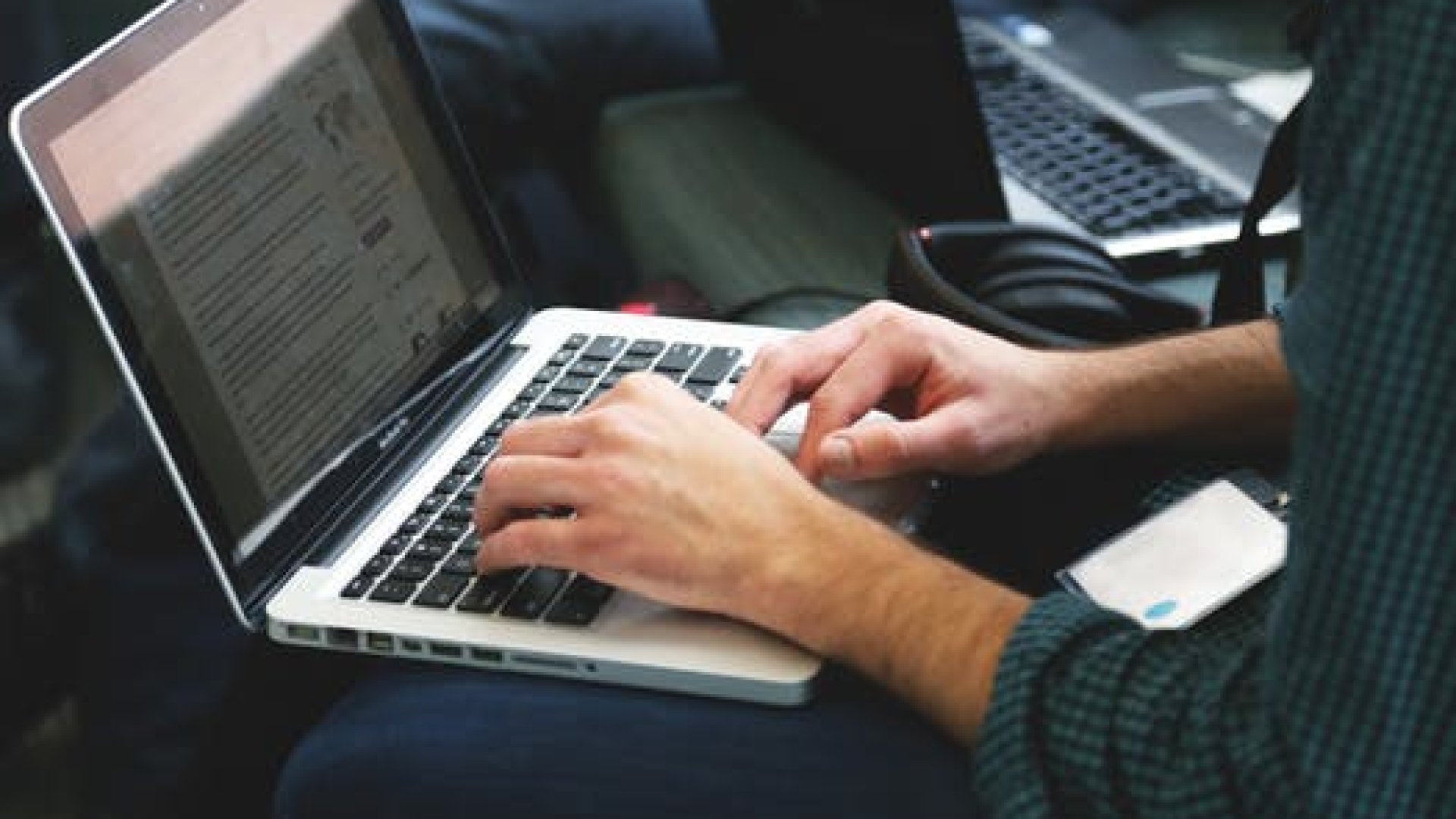 Helyi cégek listái Helyi cégek listái