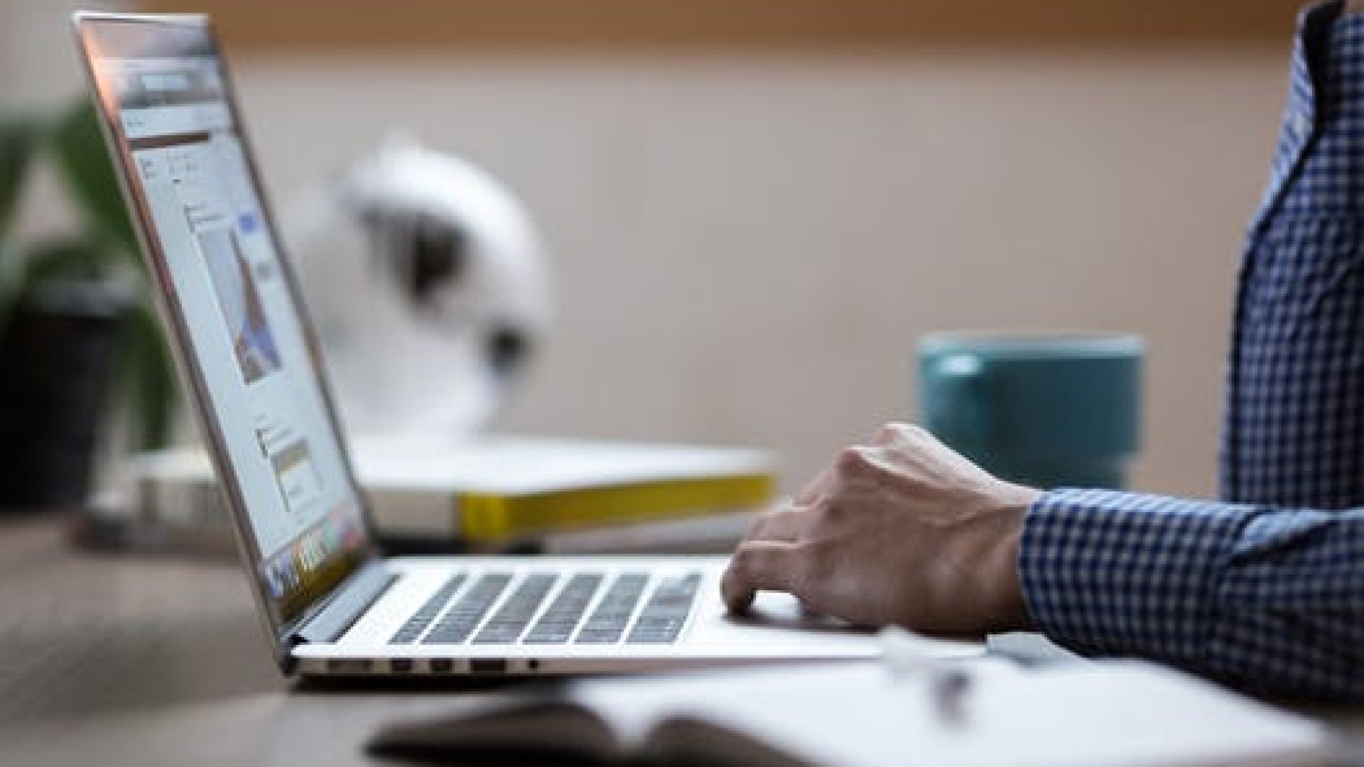 Partnerhivatkozás eltérítése