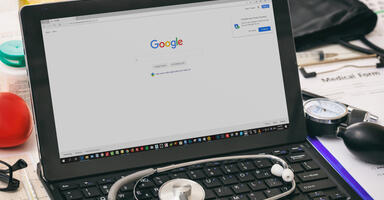 Ezért hiányzik egészségügyi webhelyed a Google találatai közül